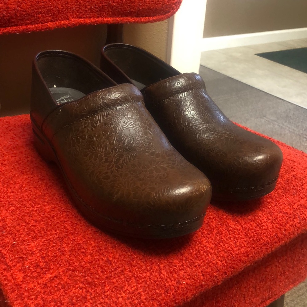 Dansko Shoes